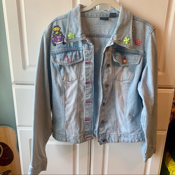 Xhilaration Jackets & Blazers - 90’s Jean Jacket With Patches 🐸🌸